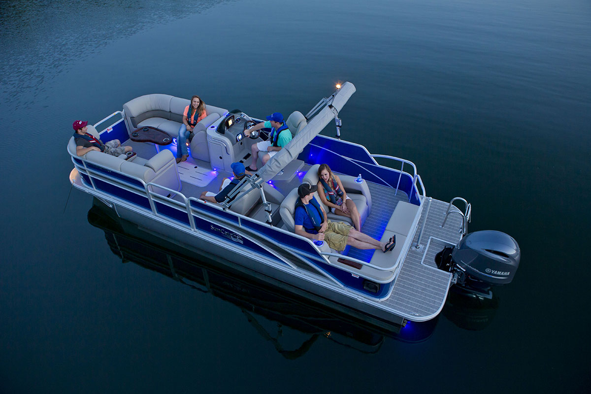 Infinity Luxury Woven Vinyl Chicago Marine Canvas Custom Boat Covers