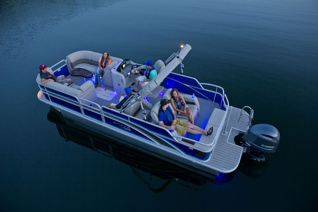 Infinity Luxury Woven Vinyl | Chicago Marine Canvas | Custom Boat Covers